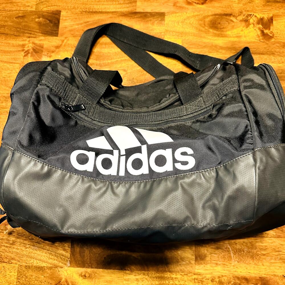 Adidas Duffle Bag Defender Series 18"x15"x9" Black Sports Zipper Side Pockets
